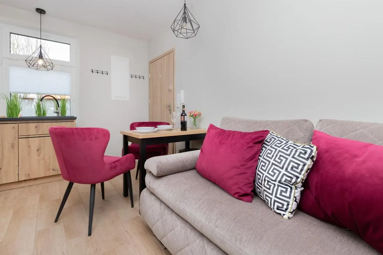 Brzezno Apartament Przy Plazy By Renters contacts